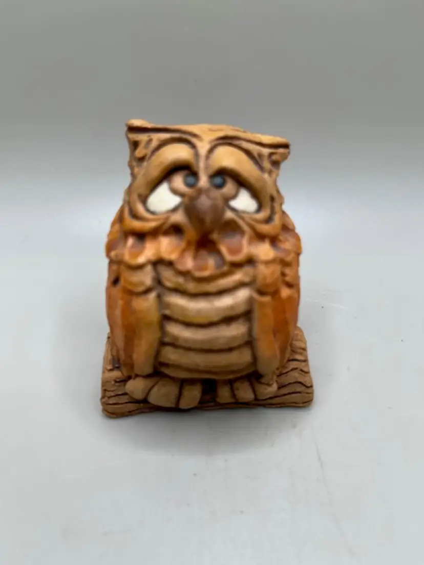 Vintage Owl Paperweight/Figurine ~ The Critter Factory