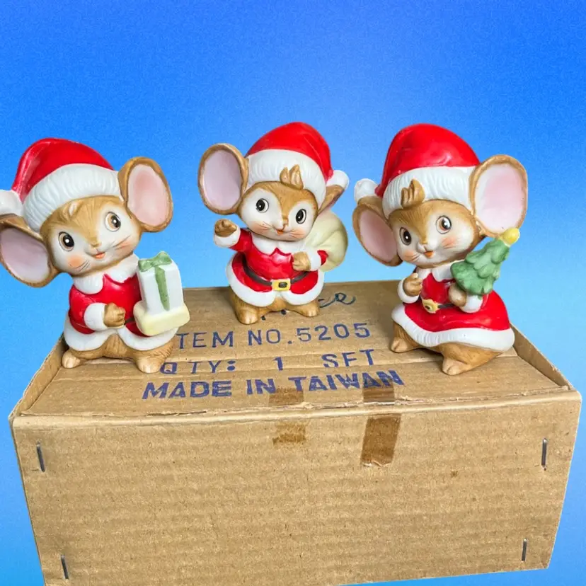 Homco Trio of Christmas Mice-Item # is Stamped on Bottom