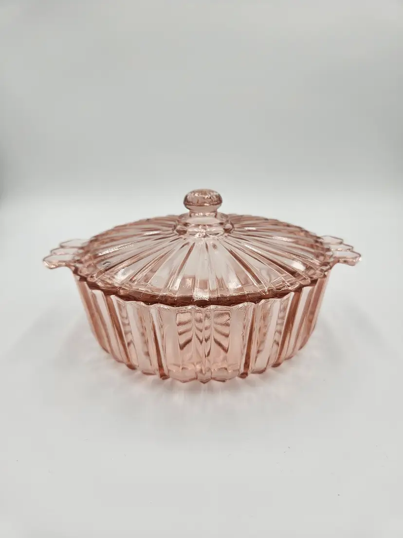 #D2 Anchor Hocking Pink Fortune Lidded Candy Dish