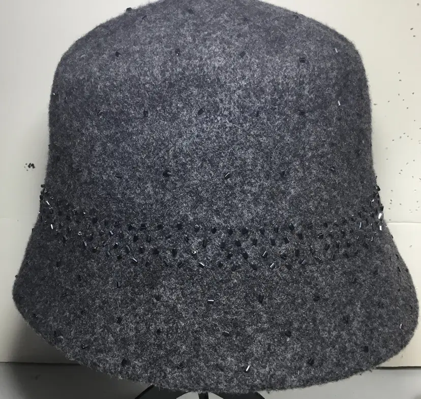 Nine West wool/poly bucket hat, dark gray, gray irridescent bugle & seed beads