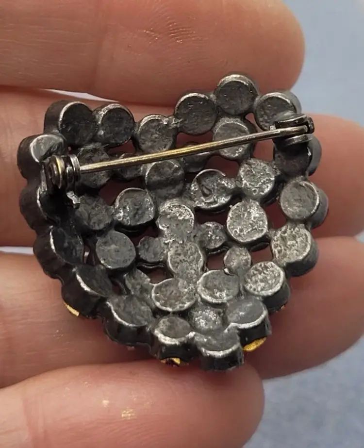 Red And Clear Rinestone Brooch