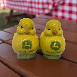 John Deere Yellow Chick Salt & Pepper Shakers With Stoppers