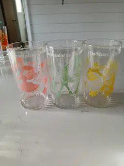 Vintage Wizard of Oz Glass Set