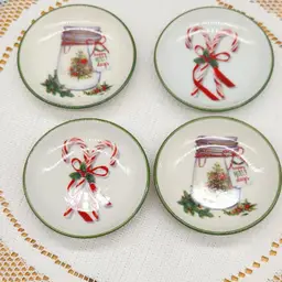 Holly Hill Christmas Coaster Set of 4