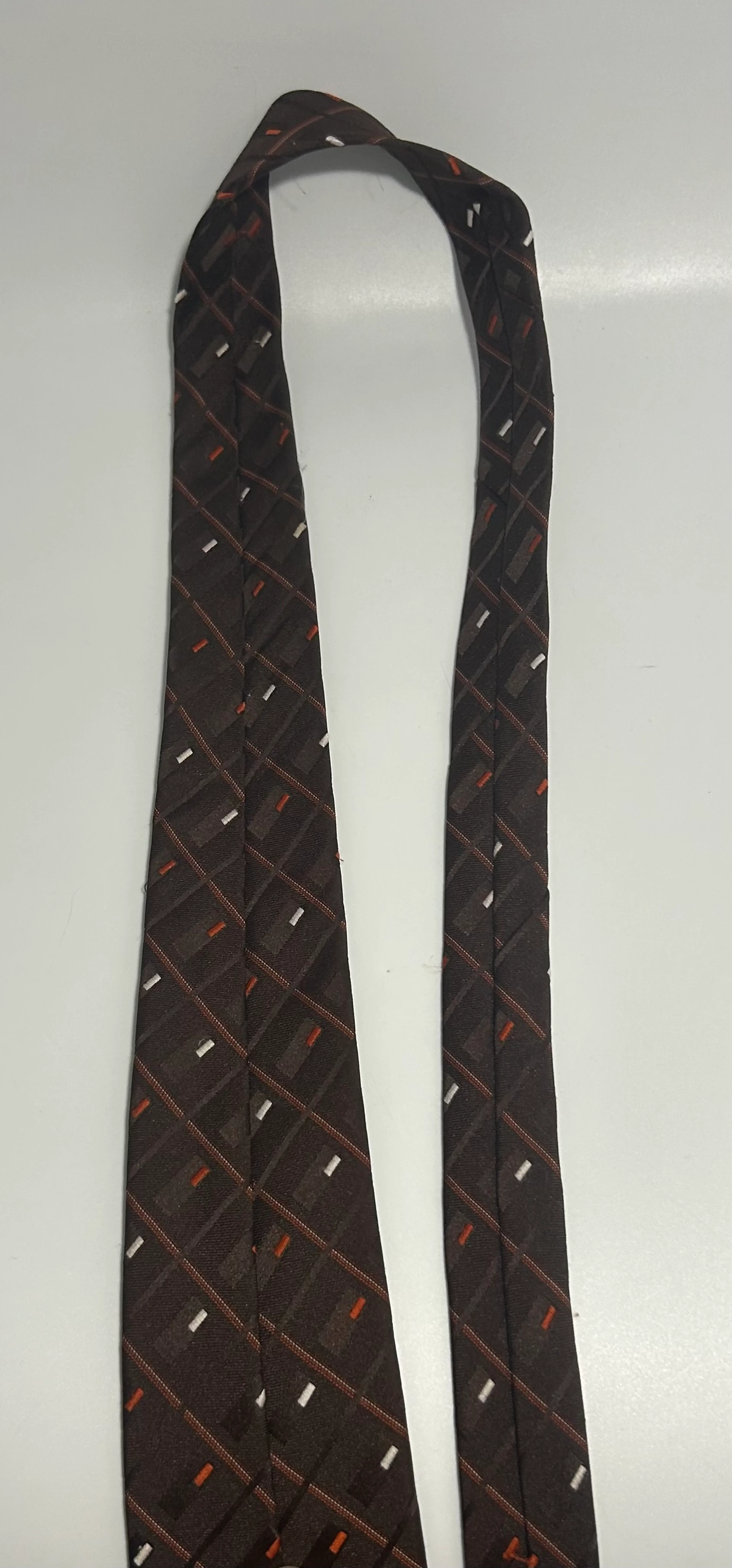 Image 4 of 6