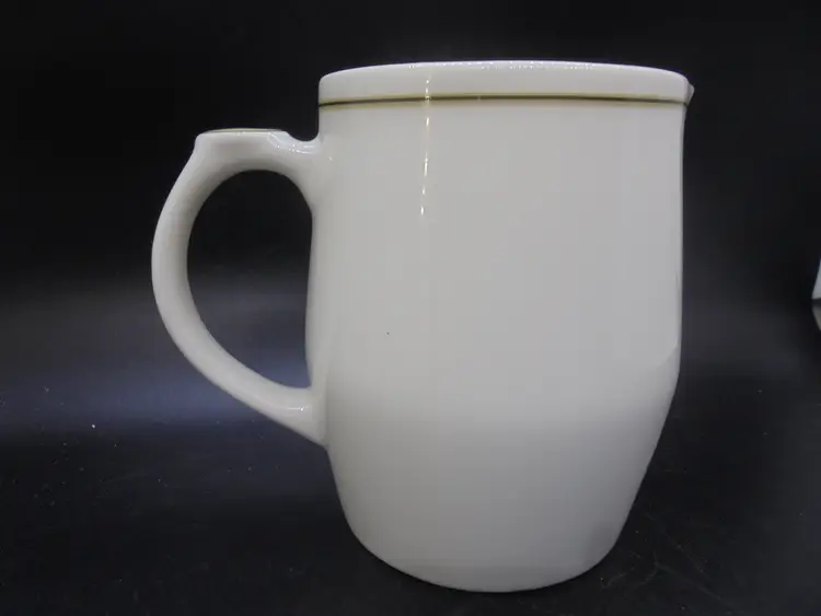 Starbucks 16oz Frothing Creamer, 2008, NO Chips