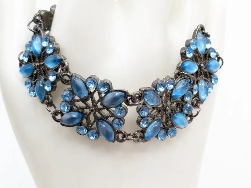 Antiqued Silver Tone Blue Cabochons Panel Bracelet