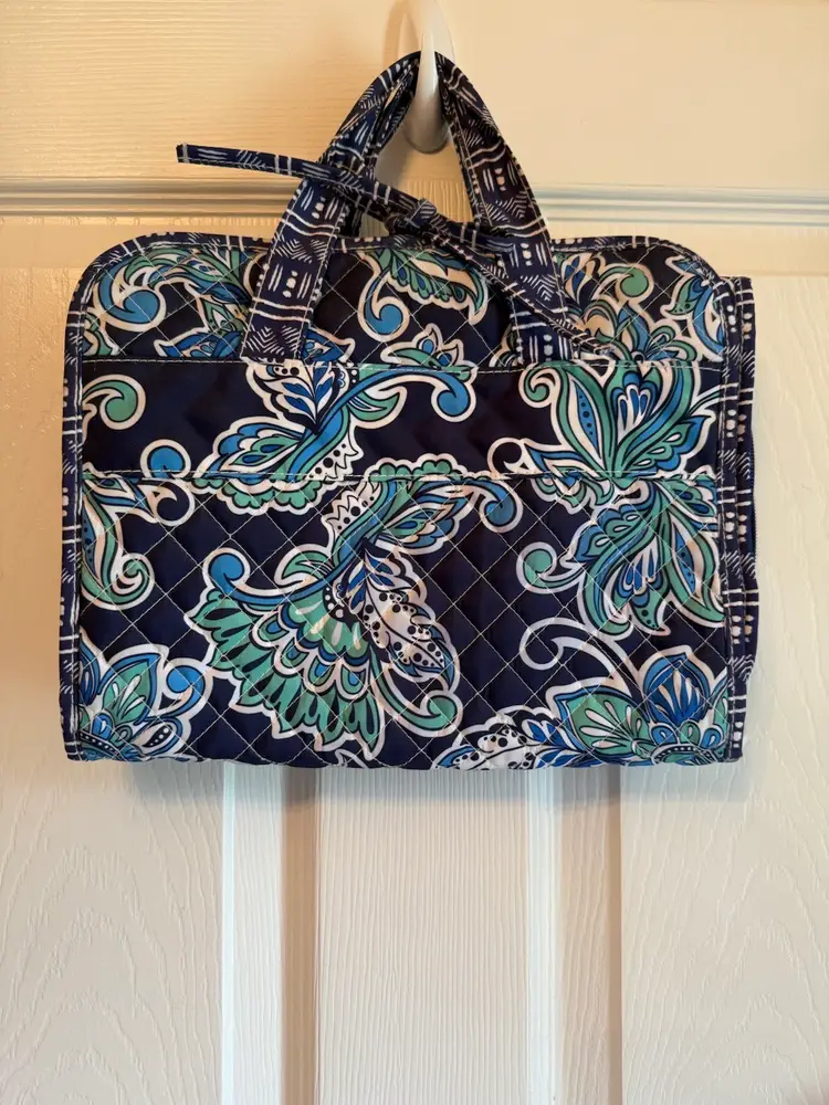 Modella Light Blue Quilted Travel
Cosmetic Bag