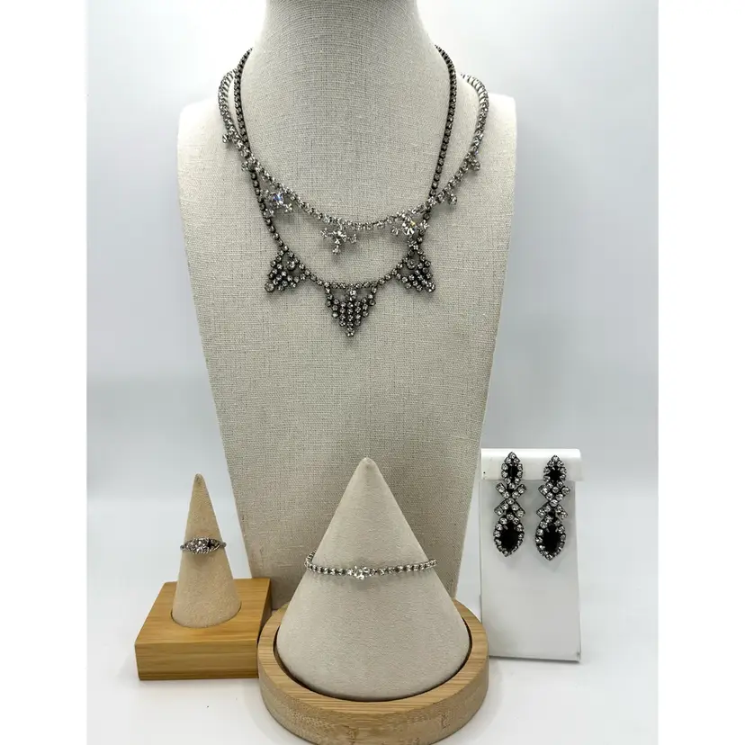 #165 Rhinestone Set