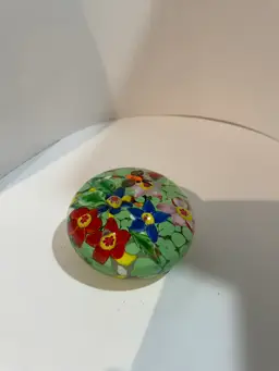Hovering Bee - Floral Green Glass Paperweight - See Description Notes
