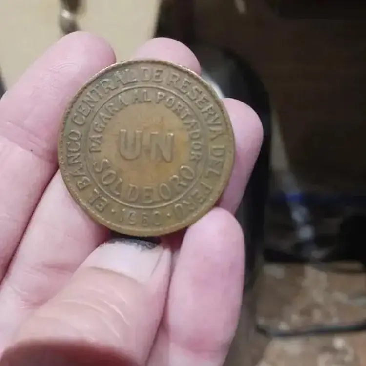 1960 REPUBLIC OF PERU (1) UN SOL DE ORO COIN