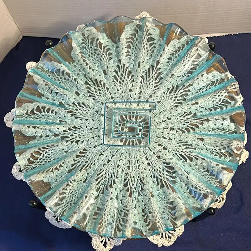 Unique Hand Blown Artist Made Turquoise Blue Platter With Bubbles 11.5” Diameter