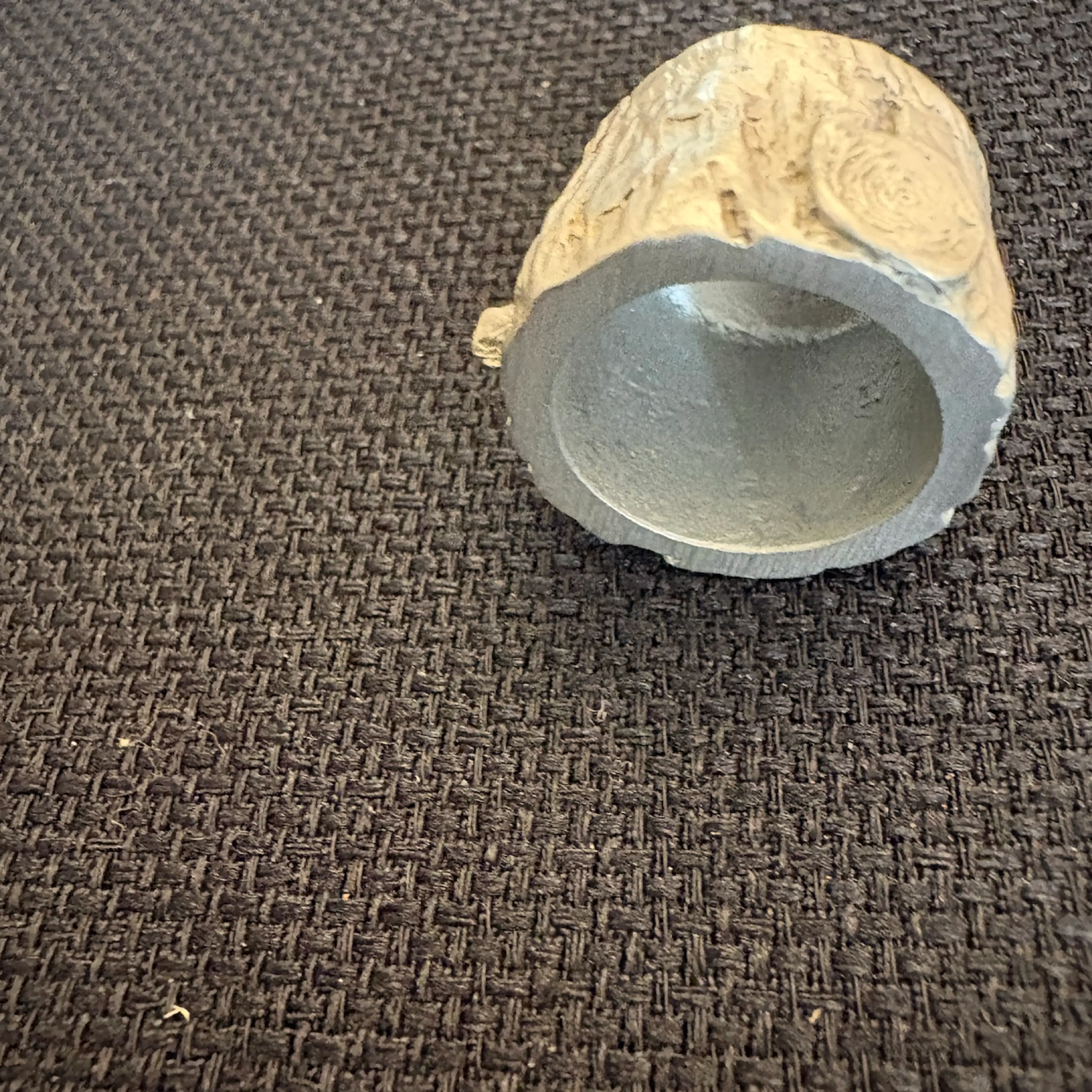 Image 3 of 3