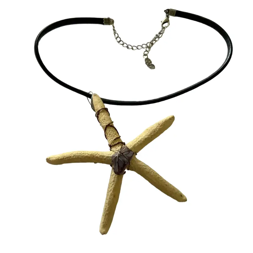 Vintage Starfish Handcrafted Costume Jewelry Necklace 