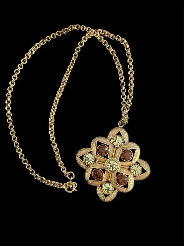 Sarah Coventry, Elegant, Gold Floral Pendant Necklace
