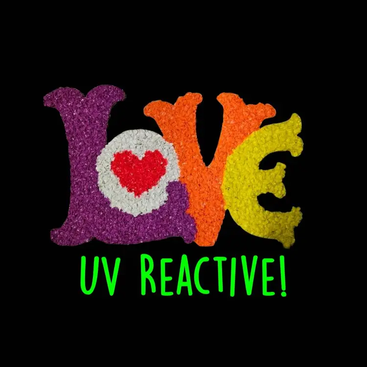 11.5"T × 19"L Melted Popcorn Plastic Colorful Rainbow Rare HTF "LOVE" Wall Hanging Hanger