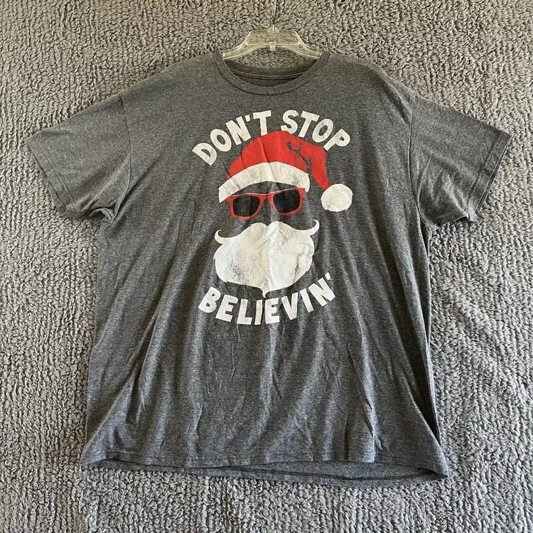 Cool Santa T Shirt Mens 2XL Sunglasses Fifth Sun Dont Stop Believin’ Soft Gray