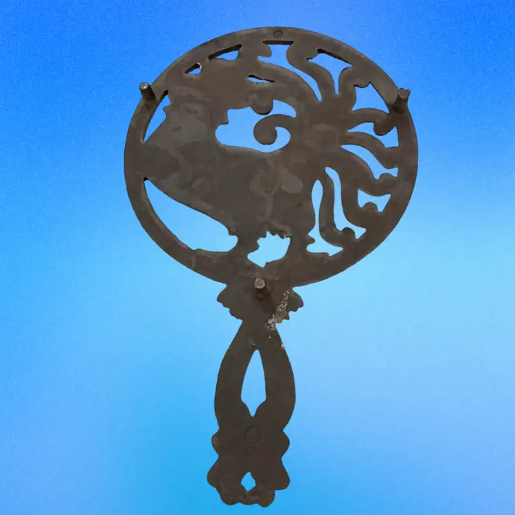 Cast Iron Wilton Rooster Trivet- Vintage - Right Facing