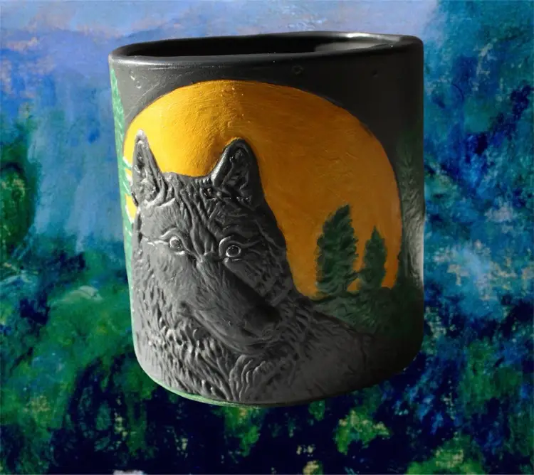 Full Moon Howl ‘Wolf Series 3’ Ceramic Pen/Pencil Holder