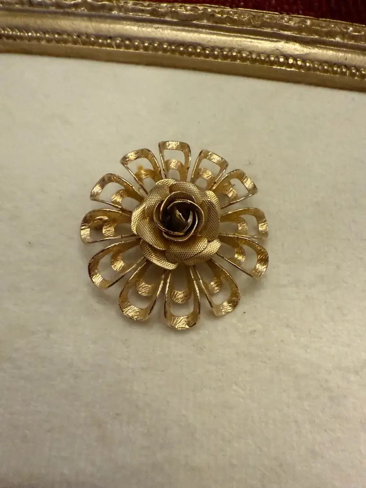 Vintage Brooch