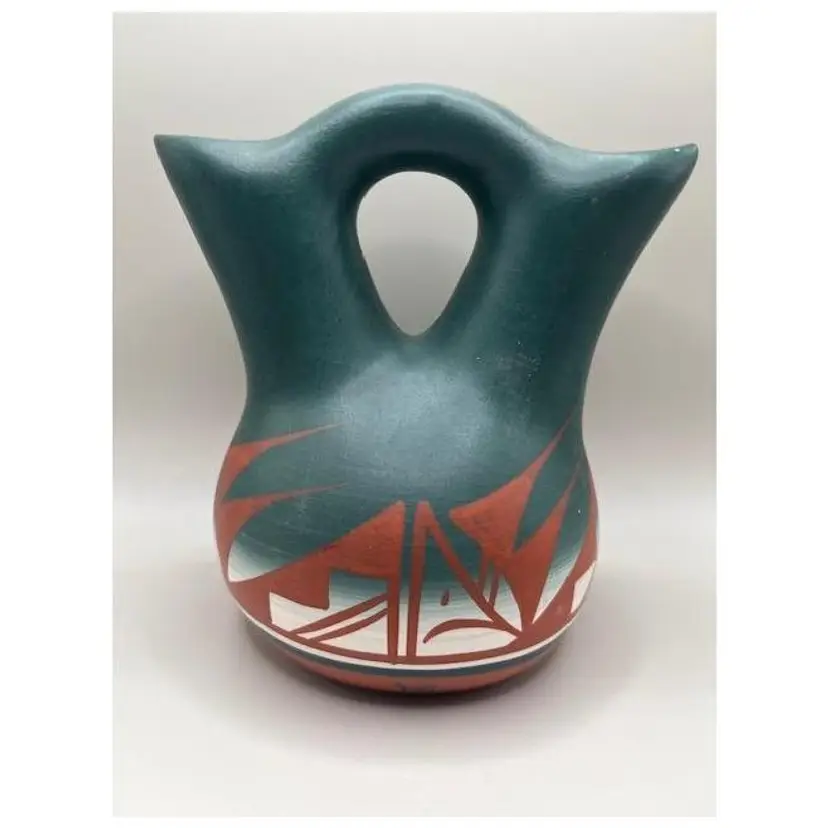 Vintage Hozoni Pottery Native American Wedding Vase - Handcrafted Pottery - 5.5 inches tall