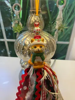 Mini Christmas Ginger Kitty Cat Salt Shaker Tassel