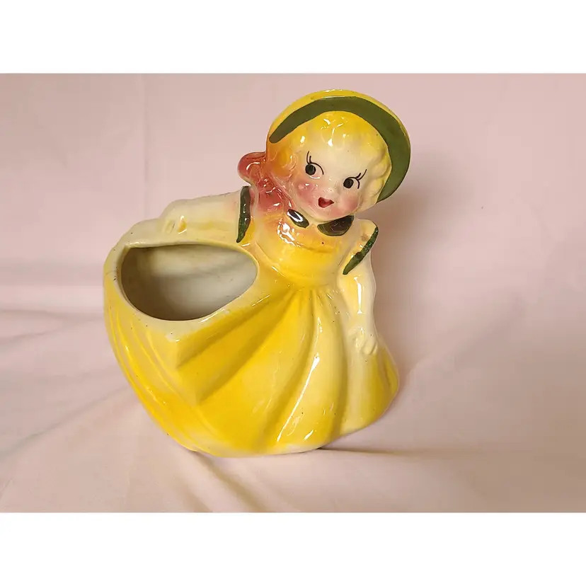 Vintage Southern Belle Girl Yellow Dress Bonnet Ceramic USA Planter 7" Prairie