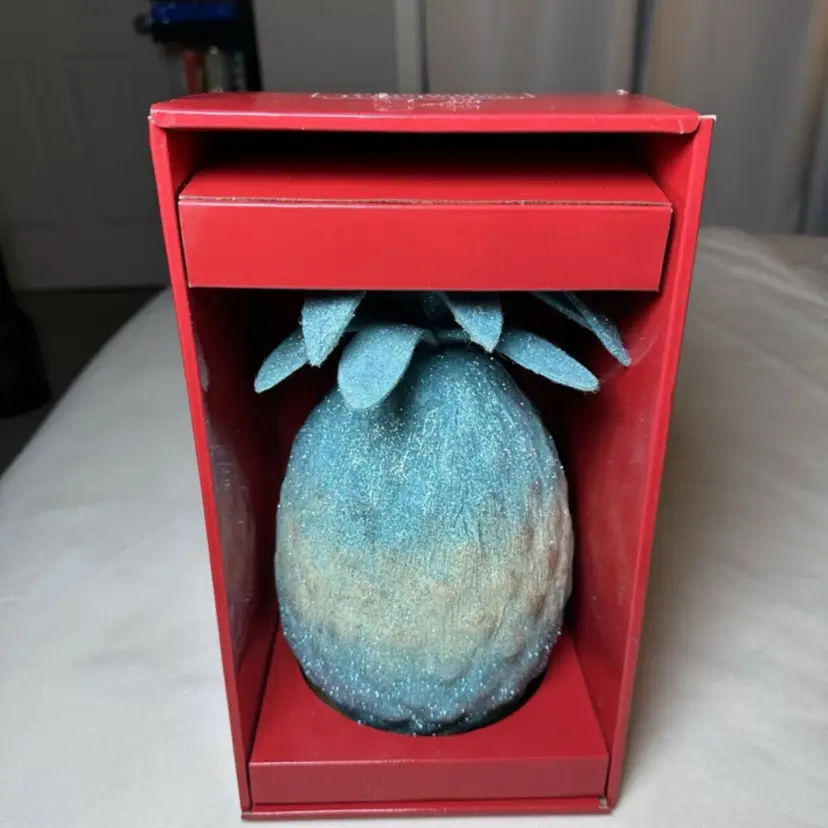 Home Accents  EXCLUSIVE PINEAPPLE  Glitter Christmas Tree Topper 11"