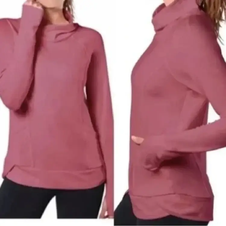 Yogalicious Long Sleeve Pull Over Top with Pockets and Thumb Holes Size M