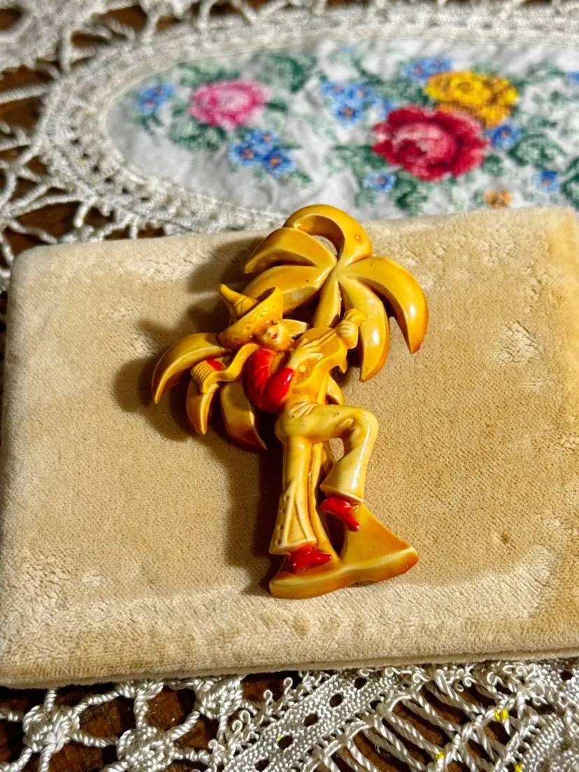Vintage Celluloid Palm Tree & Mexican Cowboy Brooch, 1940’s 2.25”