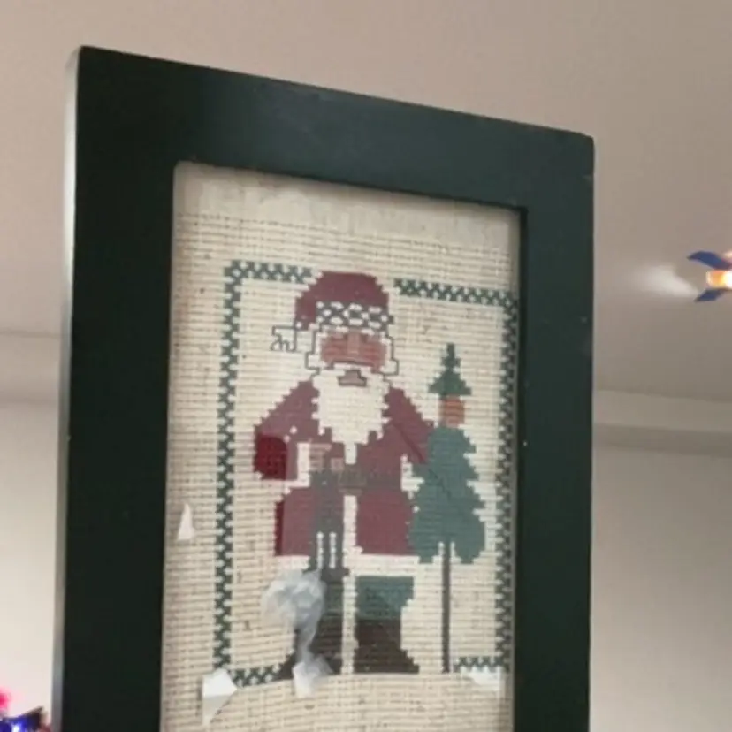 **Needlepoint Framed Santa Art Work