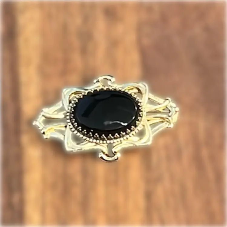 2.5” Vintage Black Glass Cabochon Gold tone Brooch