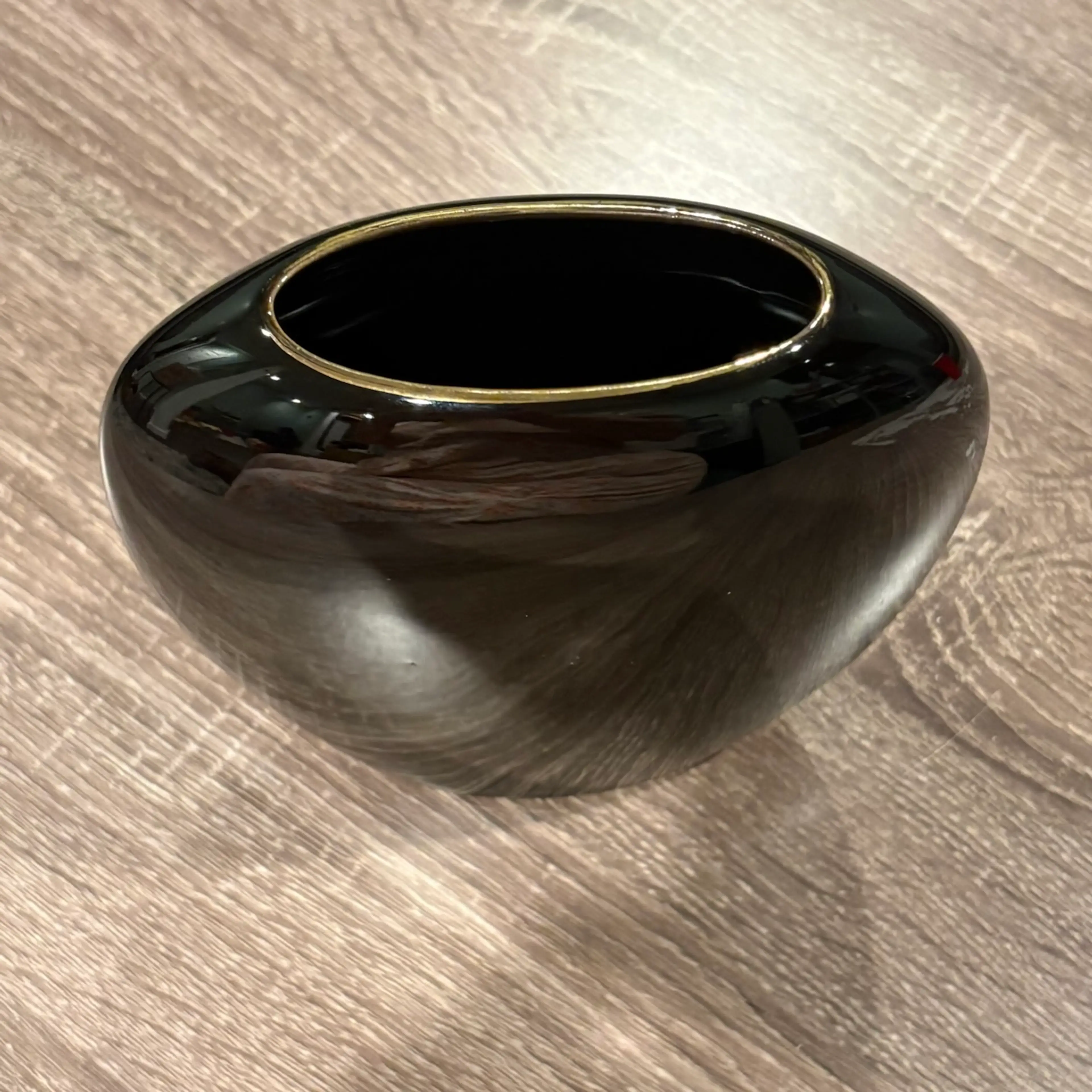 Image 4 of 4