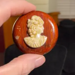 Cameo Woood Brooch