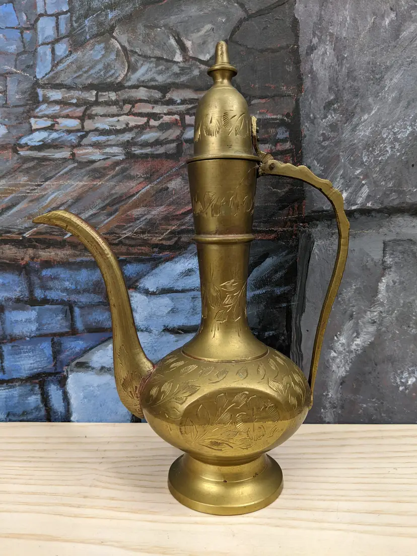 Ewer Aftaba Vintage Engraved Brass Surahi Dallah Teapot India 8 1/2in Tea Coffee Oil Cooking Boho Decor