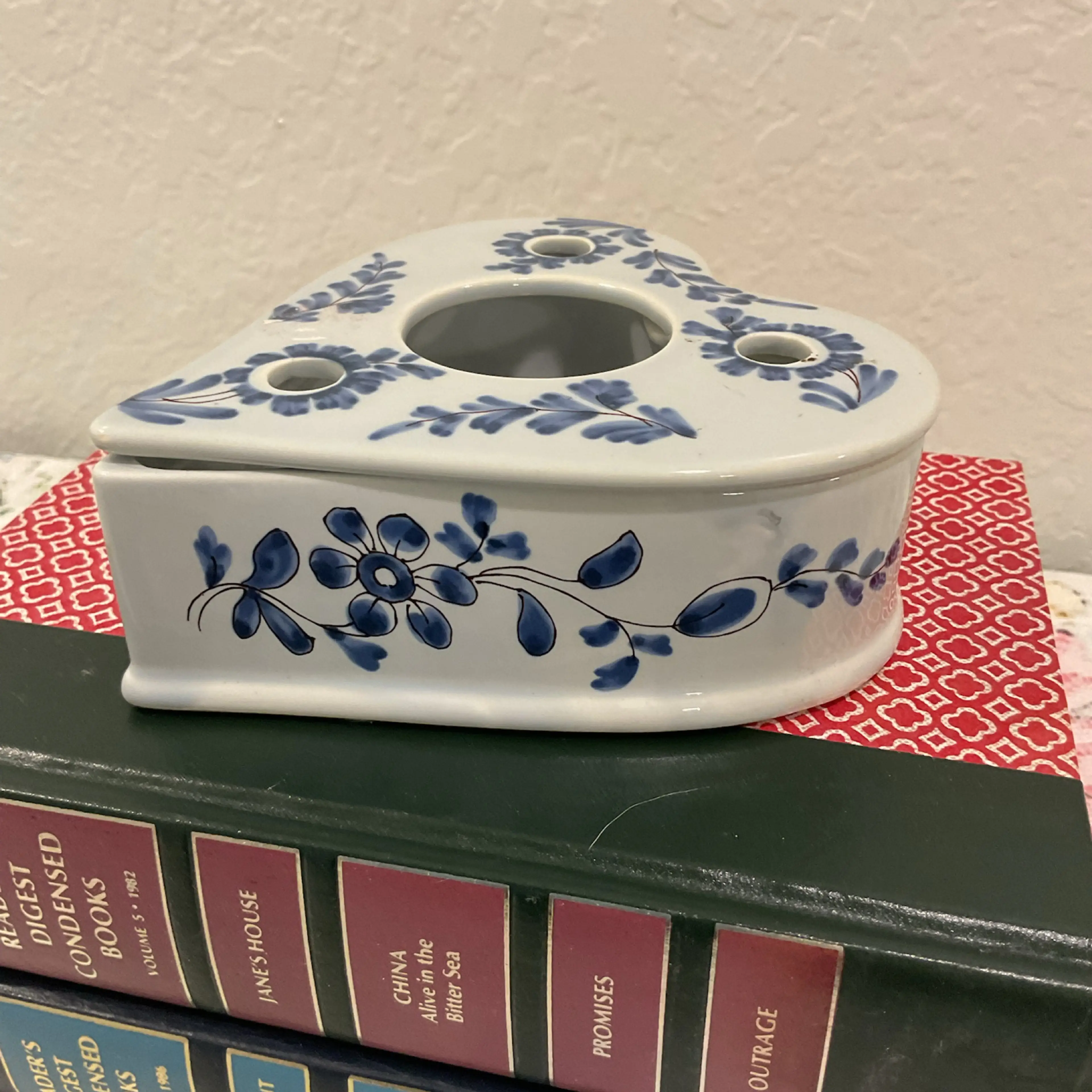 Image 2 of 4