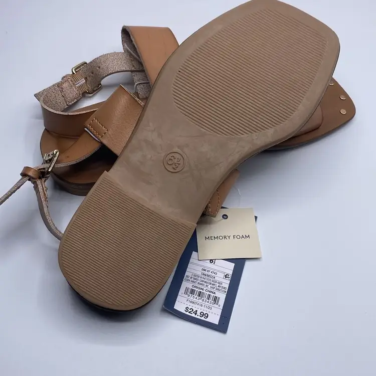 Women’s Becca Studded Ankle Strap Sandals Universal Thread Brown NWT 6.5