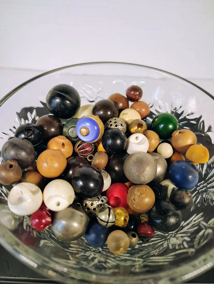 Vintage Buttons Round Mixed Materials