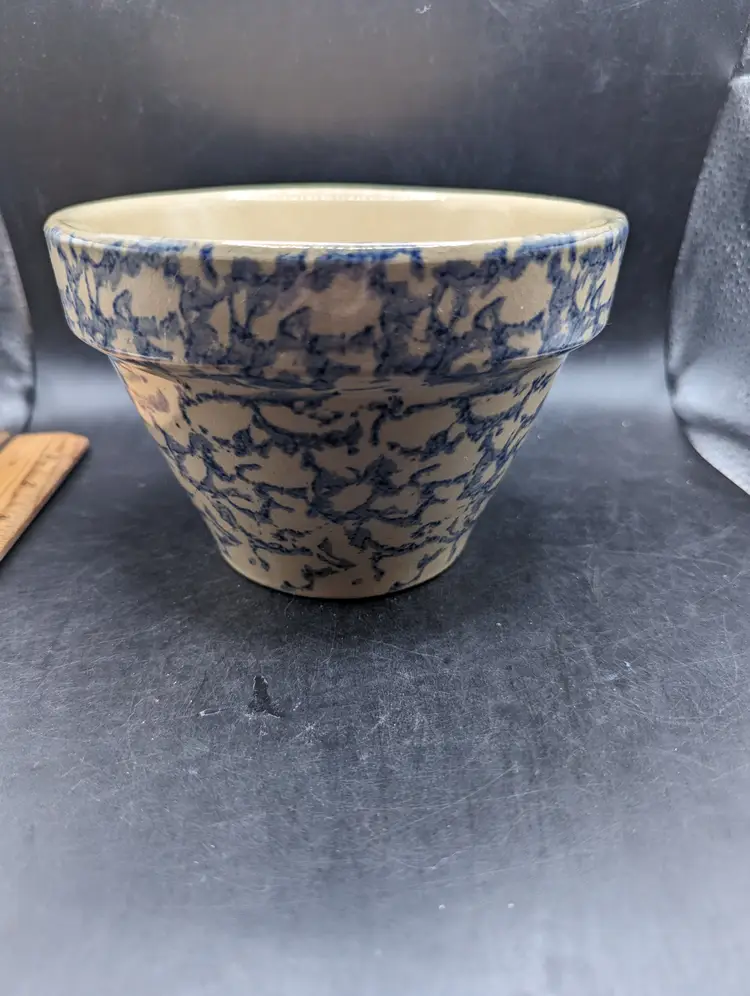 Vintage Robinson Ransbottom Spongeware Pottery Mixing Bowl 6" Roseville Ohio