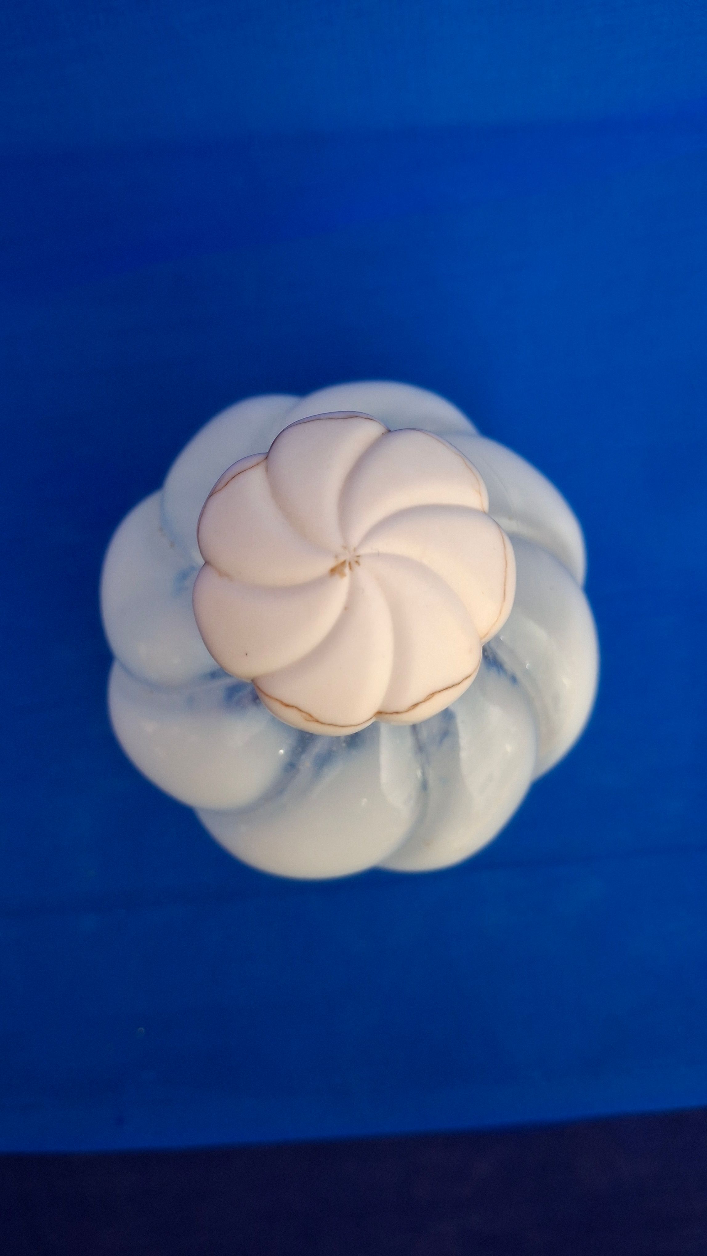 Niknax · Vintage Fenton Opalescent Swirl Perfume Bottle