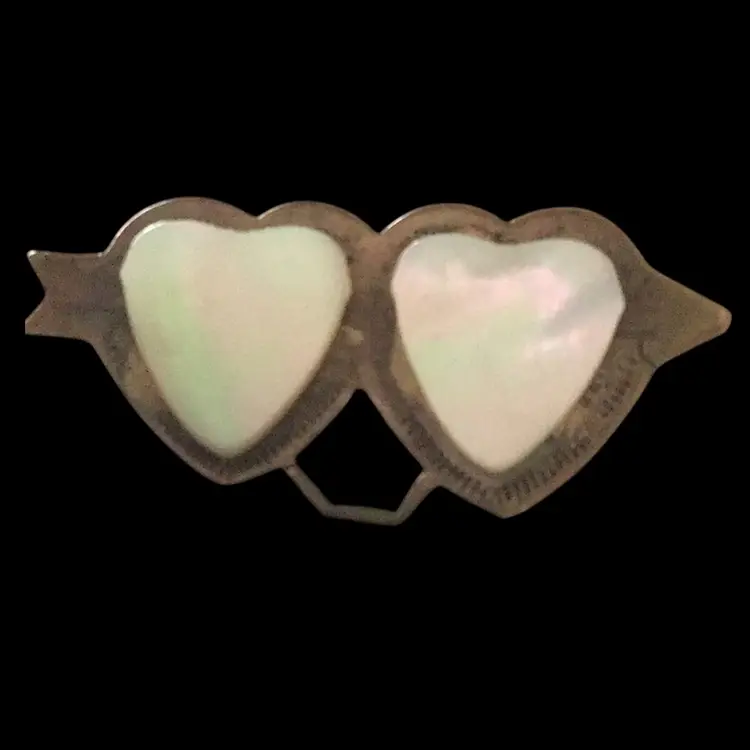 Vintage Mother Of Pearl Pin