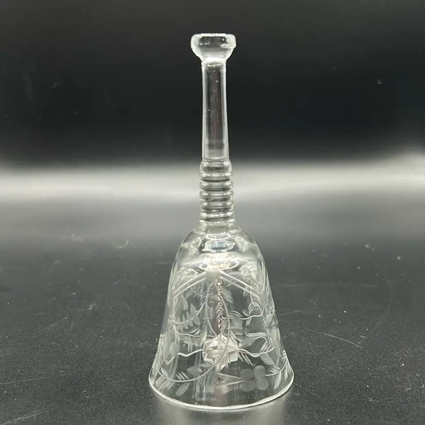 1960s Princess House Heritage hand blown bell