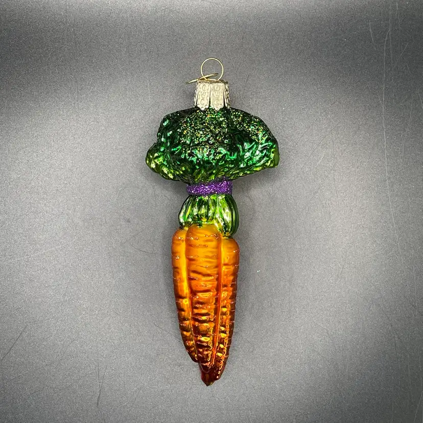 Old World Christmas Bunch of Carrots Vintage Glass Hanging Ornament Farm