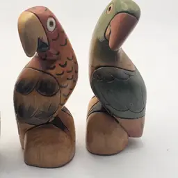 Handmade wooden birds Figurine sculpture