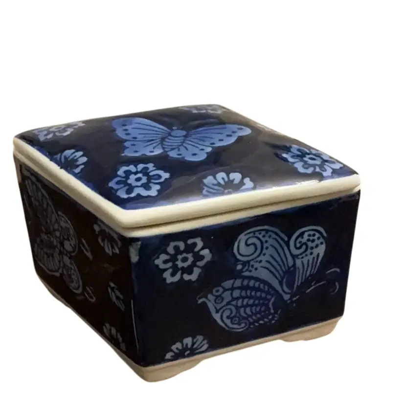 Chinoiserie Style Butterfly Trinket Box