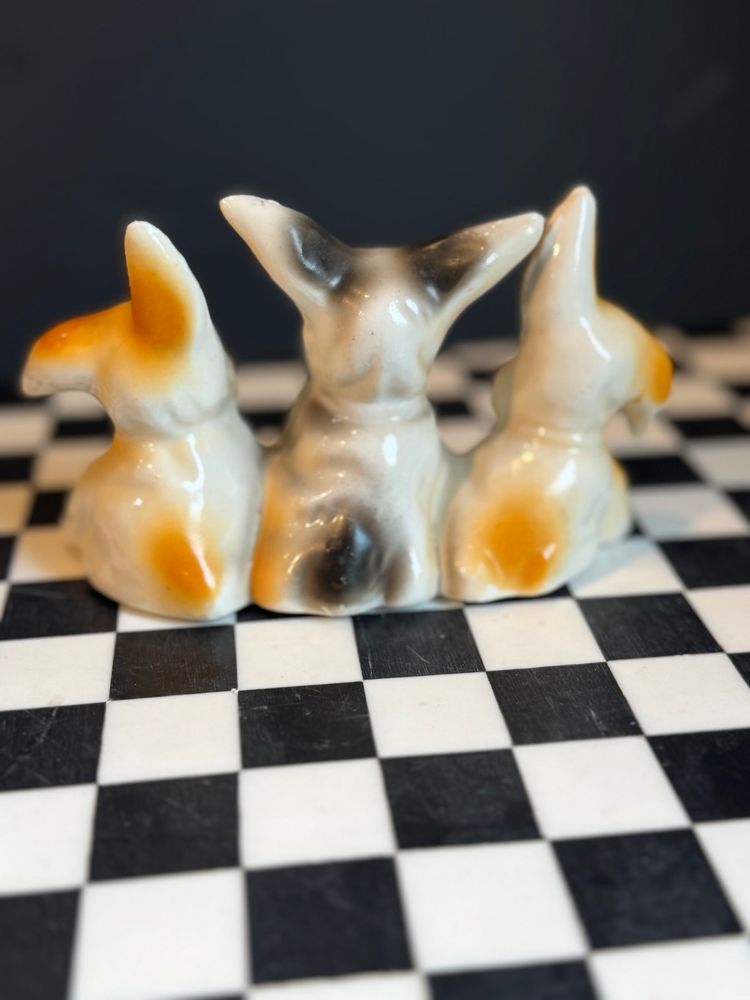 Vintage 1938 Dog Gang