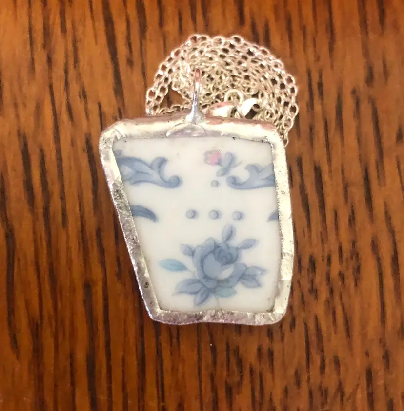 Oodelally Shop Broken Pottery Artisan Made Pendant Ekco International Made In Japan Plate Handcrafted Necklace 1 in x 1 in