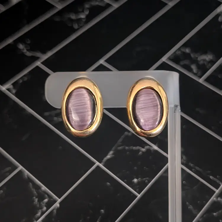 Vintage Clip On Earrings - Purple & Gold Tone Stylish Oval