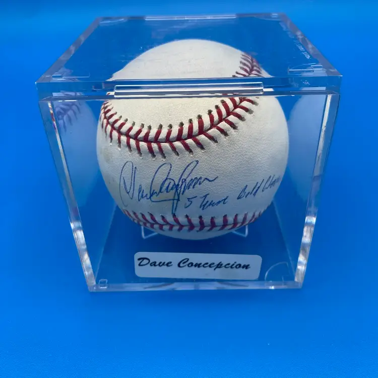 Dave Concepcion 5 Time Gold Glove Autographed Major League Baseball w COA & Case