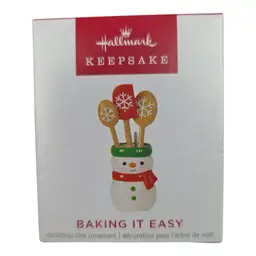 2022 Hallmark Baking It Easy Keepsake Miniature Ornament IOB QXM9146